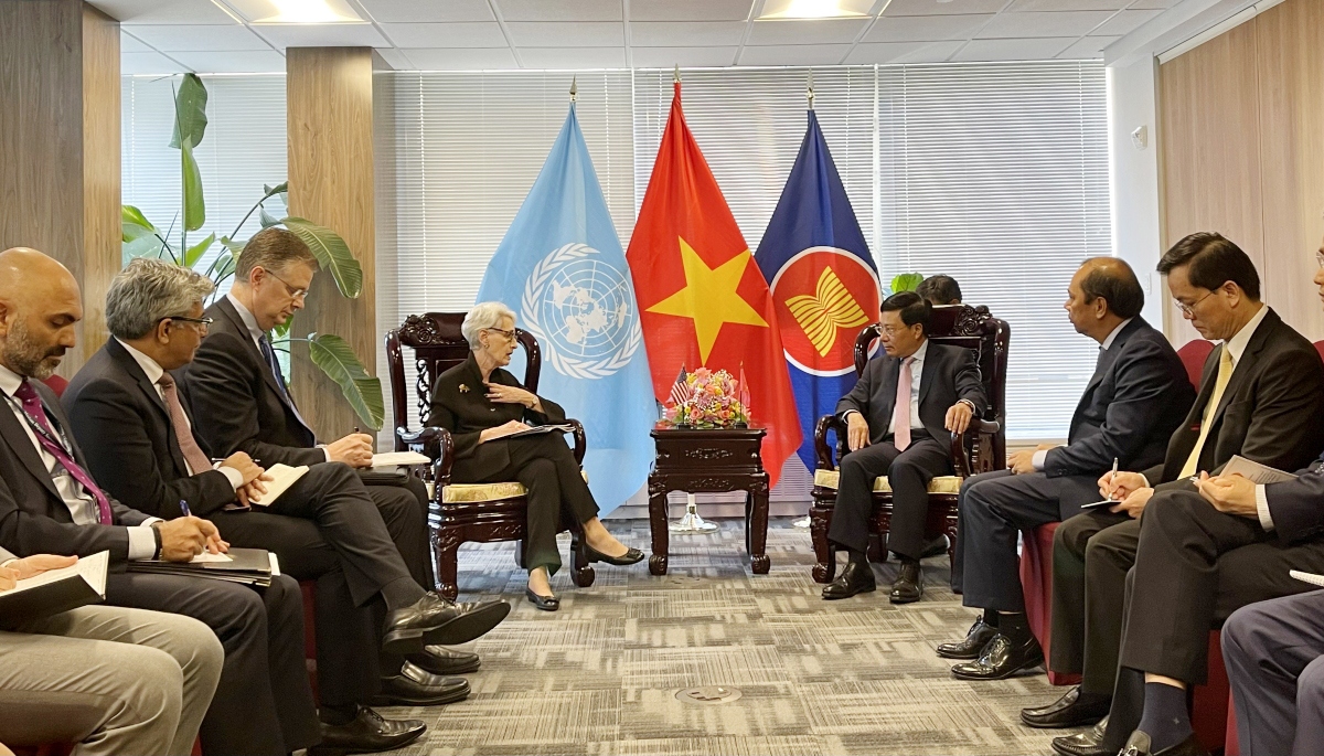 US supports stronger comprehensive partnership with Vietnam